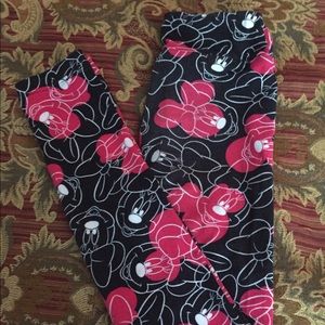 Lula Roe Disney leggings!!